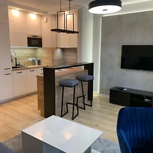 apartament-studio-z-widokiem-na-odre-bulwary-ksiazece.hotelswroclaw.com/